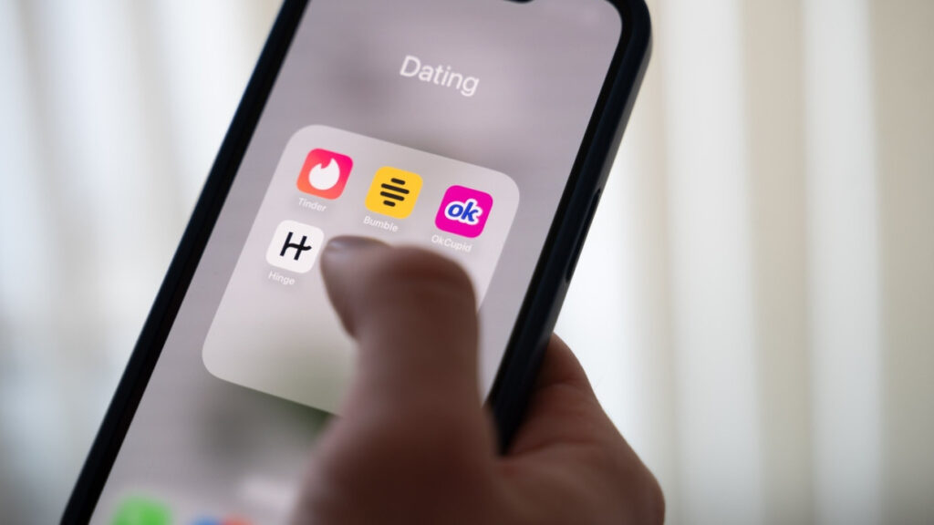 Dating apps( photo credit -google)