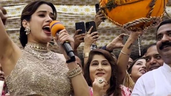 Jahnvi Kapoor (photo credit-google)