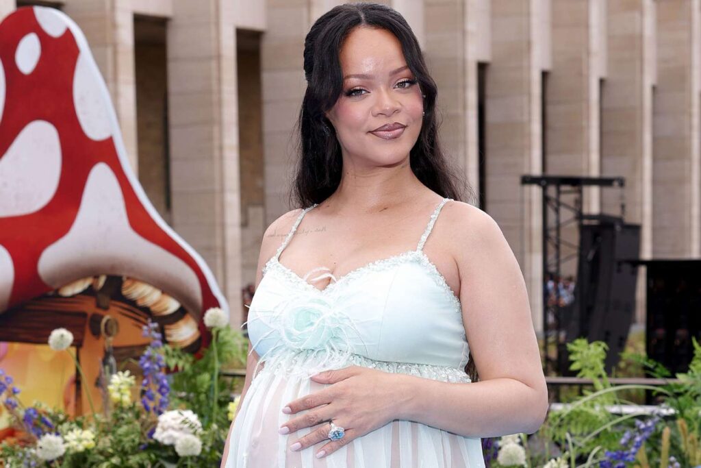 Singer Rihanna (photo credit-google)