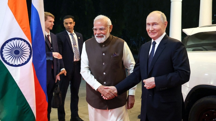 Modi-Putin Meets (photo credit -google)