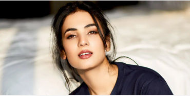 Sonal chauhan(photo credit -google)