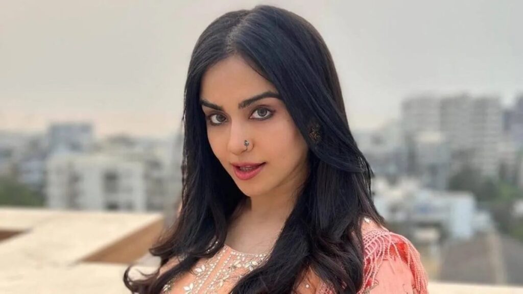 Adah Sharma(pc google)